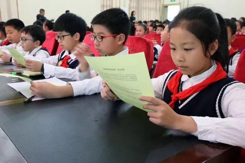 比赛横幅制作指南，从设计到完成的步骤详解